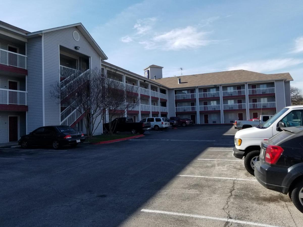 Intown Suites Extended Stay San Antonio Tx - Leon Valley North Exterior foto